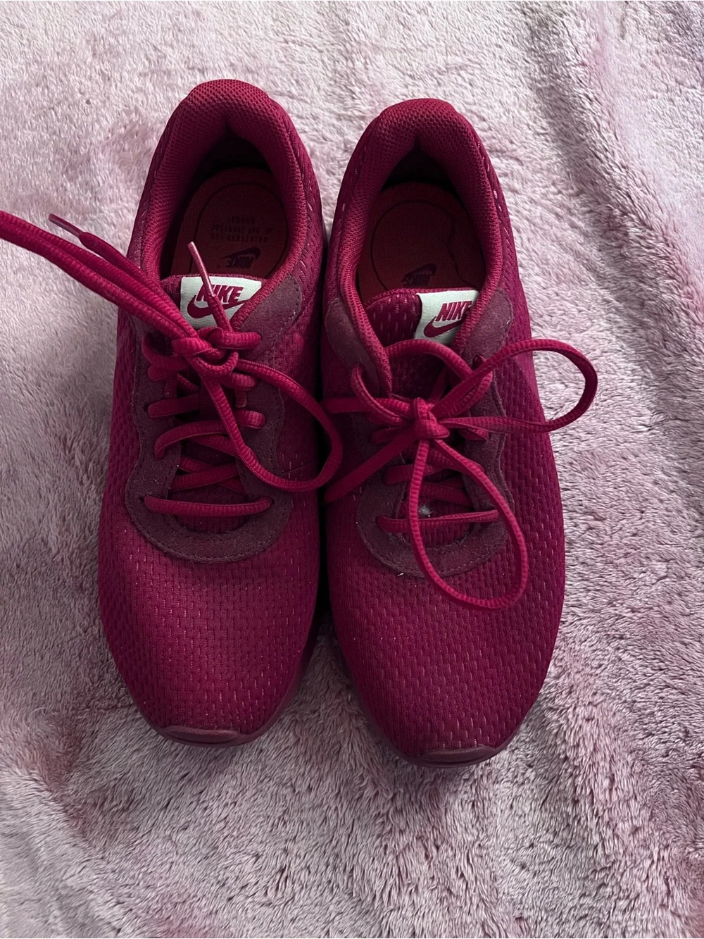 Nike Women’s Athletic Sneakers in Magenta